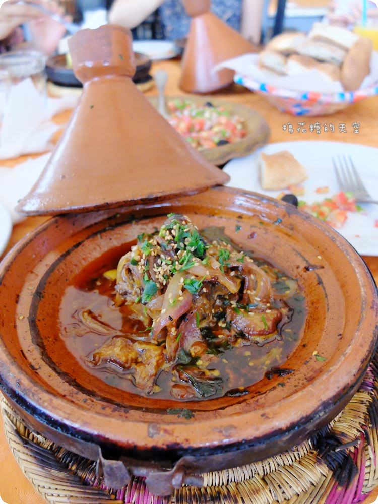 摩洛哥最道地美食介紹-塔吉鍋、庫斯庫斯、Kebab烤肉串