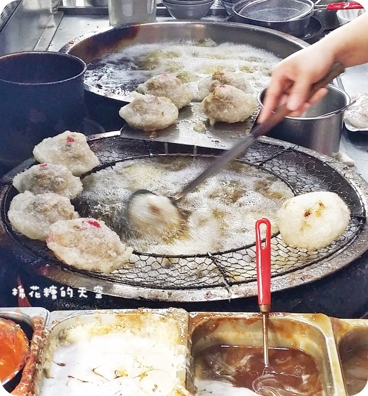 《彰化美食》食尚玩家浩子大推薦阿三肉圓，外酥內Q肉大塊～真的好好吃唷！